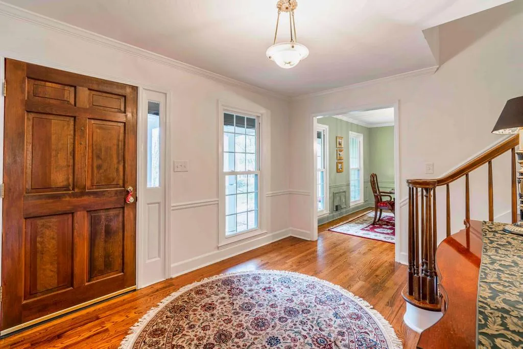 300 Stone Mill Trail Ne, Atlanta, Georgia 30328, 5 Bedrooms Bedrooms, ,3 BathroomsBathrooms,Residential,Sold,300 Stone Mill Trail Ne,6828267