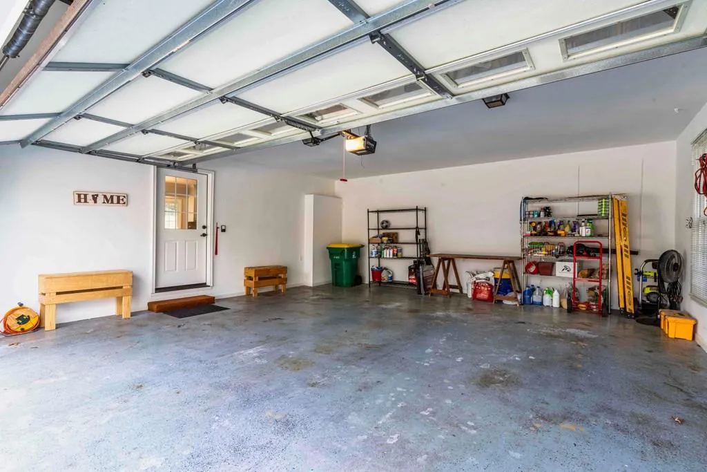 300 Stone Mill Trail Ne, Atlanta, Georgia 30328, 5 Bedrooms Bedrooms, ,3 BathroomsBathrooms,Residential,Sold,300 Stone Mill Trail Ne,6828267