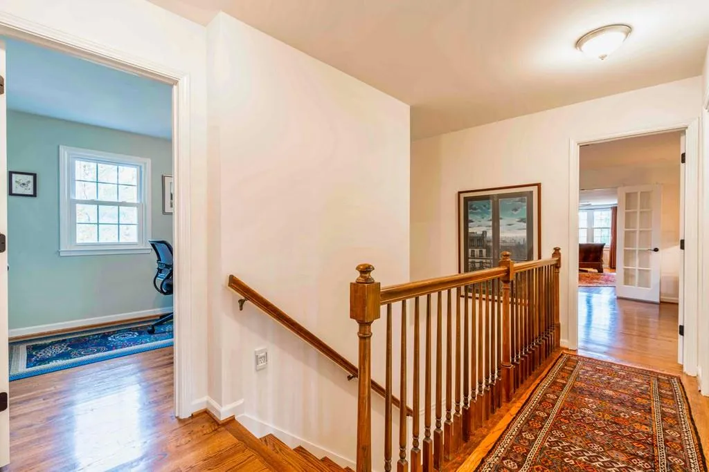300 Stone Mill Trail Ne, Atlanta, Georgia 30328, 5 Bedrooms Bedrooms, ,3 BathroomsBathrooms,Residential,Sold,300 Stone Mill Trail Ne,6828267
