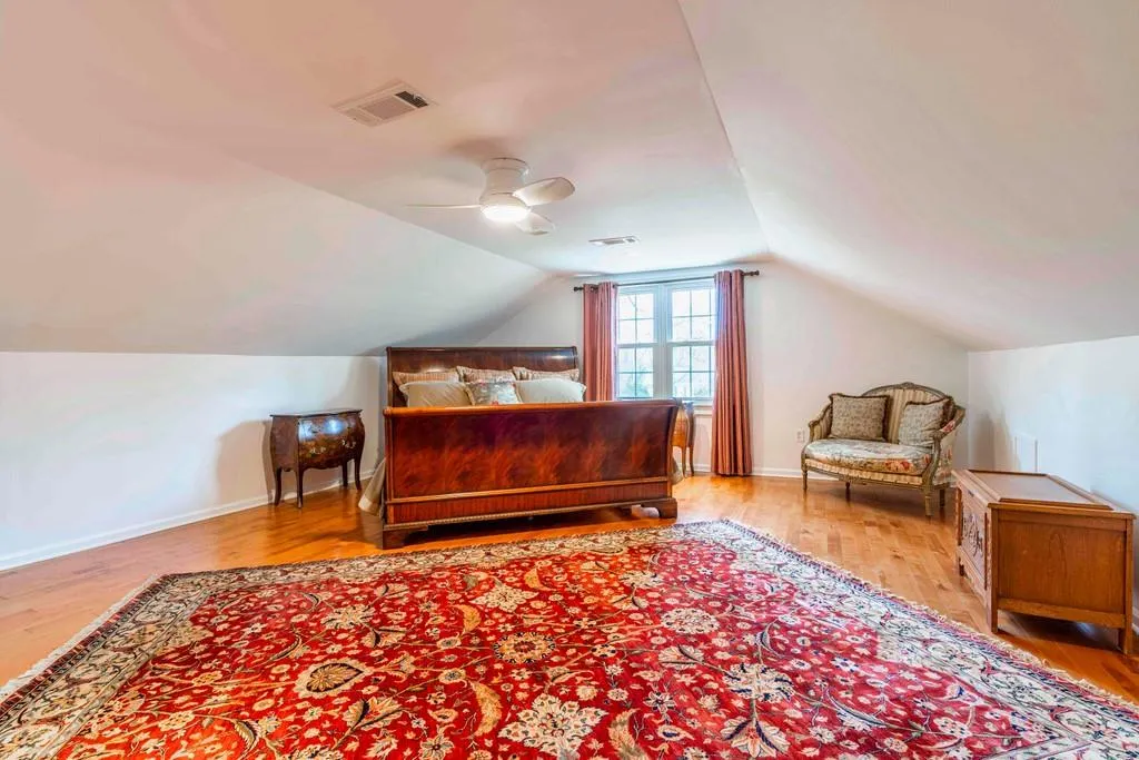300 Stone Mill Trail Ne, Atlanta, Georgia 30328, 5 Bedrooms Bedrooms, ,3 BathroomsBathrooms,Residential,Sold,300 Stone Mill Trail Ne,6828267