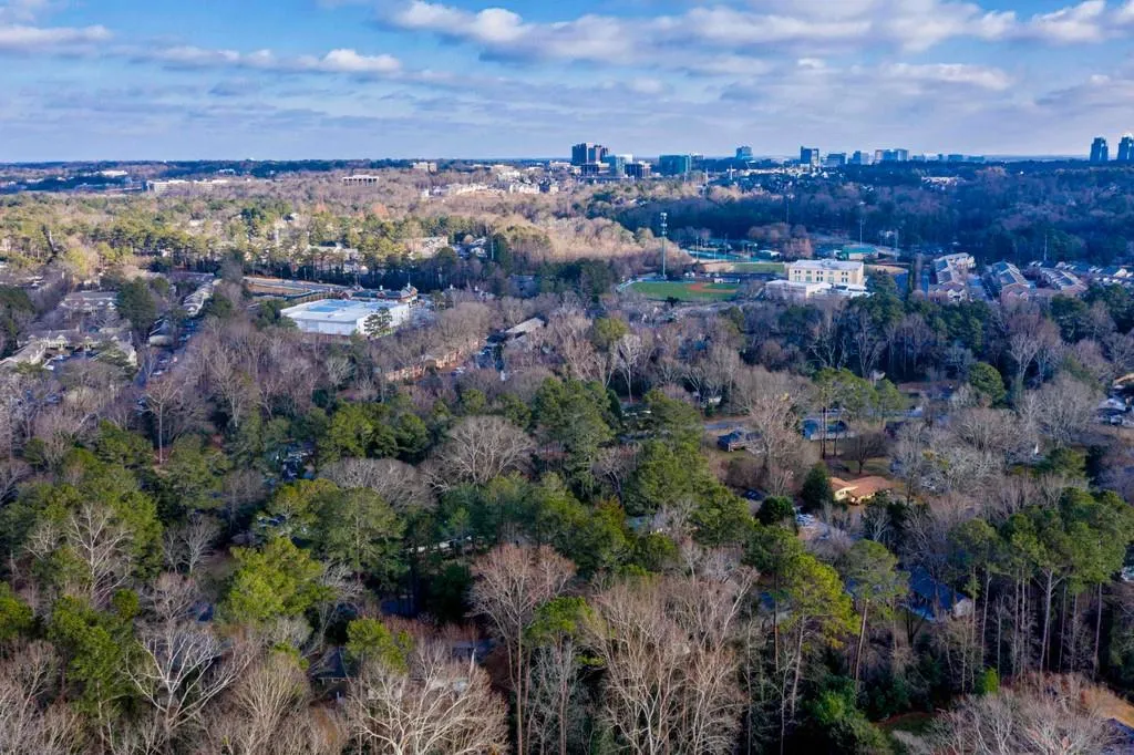 300 Stone Mill Trail Ne, Atlanta, Georgia 30328, 5 Bedrooms Bedrooms, ,3 BathroomsBathrooms,Residential,Sold,300 Stone Mill Trail Ne,6828267
