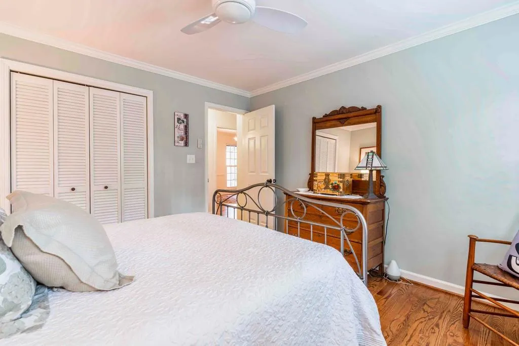 300 Stone Mill Trail Ne, Atlanta, Georgia 30328, 5 Bedrooms Bedrooms, ,3 BathroomsBathrooms,Residential,Sold,300 Stone Mill Trail Ne,6828267