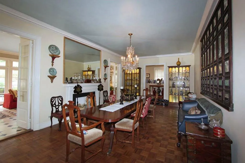 Atlanta, Georgia 30327, 4 Bedrooms Bedrooms, ,4 BathroomsBathrooms,Residential,Sold,5514563