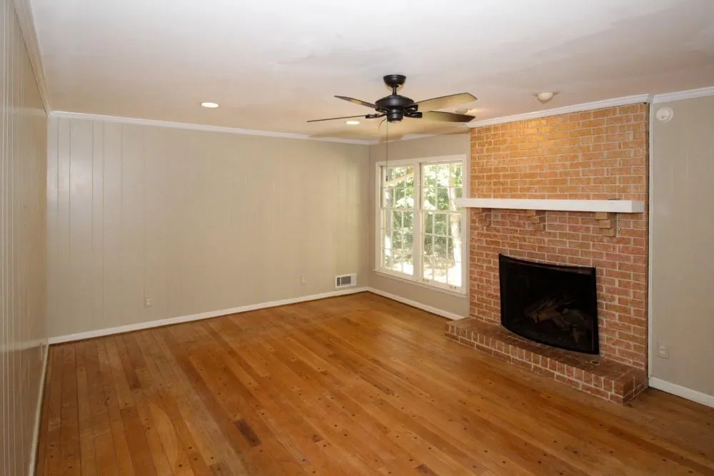 220 Hillswick Court, Sandy Springs, Georgia 30328, 4 Bedrooms Bedrooms, ,2 BathroomsBathrooms,Residential,Sold,220 Hillswick Court,5923393