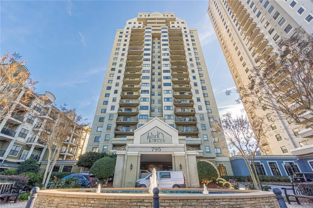 795 Hammond Drive Unit 1808, Sandy Springs, Georgia 30328, 1 Bedroom Bedrooms, ,1 BathroomBathrooms,Residential,Sold,795 Hammond Drive Unit 1808,6974991