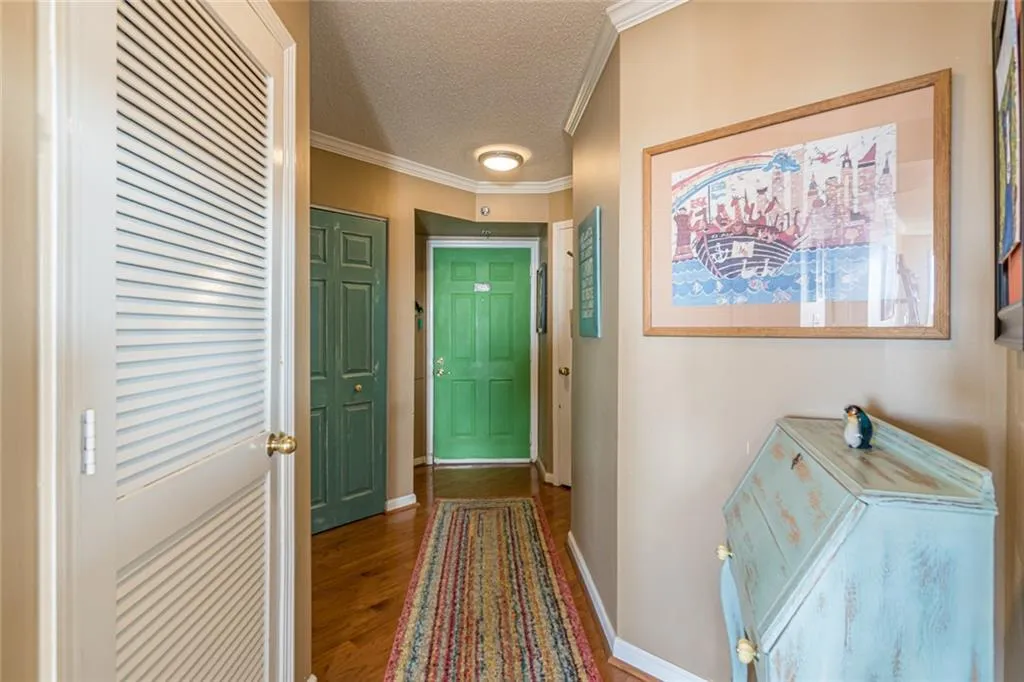 795 Hammond Drive Unit 1808, Sandy Springs, Georgia 30328, 1 Bedroom Bedrooms, ,1 BathroomBathrooms,Residential,Sold,795 Hammond Drive Unit 1808,6974991