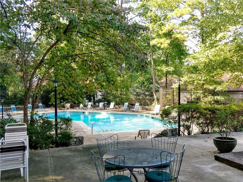 7164 Stonington Drive Unit 7164, Sandy Springs, Georgia 30328, 3 Bedrooms Bedrooms, ,3 BathroomsBathrooms,Residential,Sold,7164 Stonington Drive Unit 7164,6082544