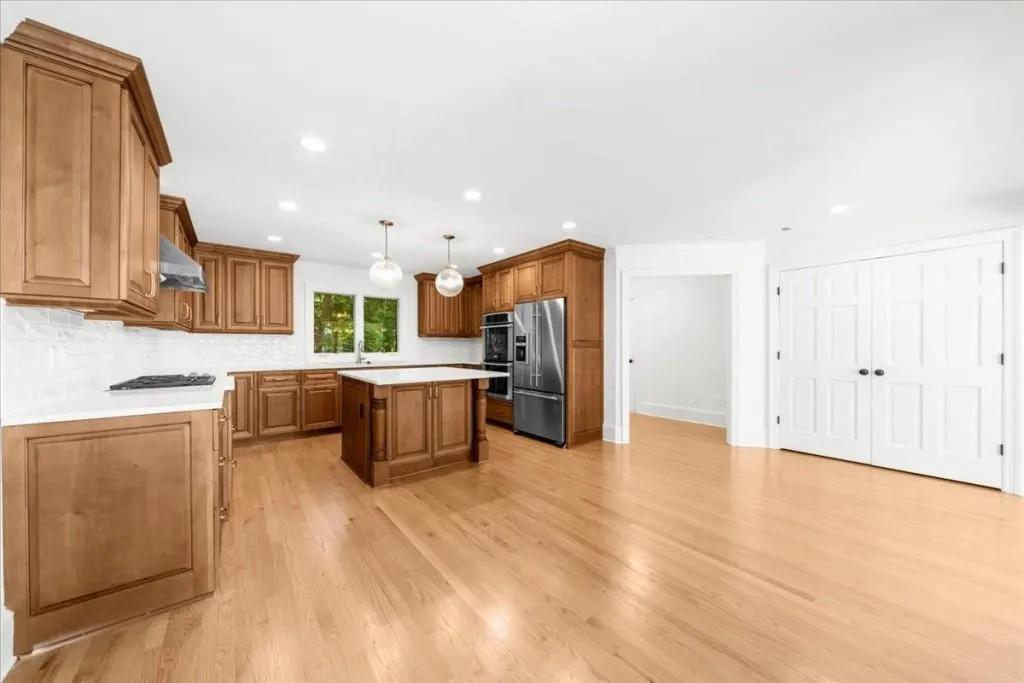 335 Skyridge Drive, Atlanta, Georgia 30350, 4 Bedrooms Bedrooms, ,3 BathroomsBathrooms,Residential,Sold,335 Skyridge Drive,7451701