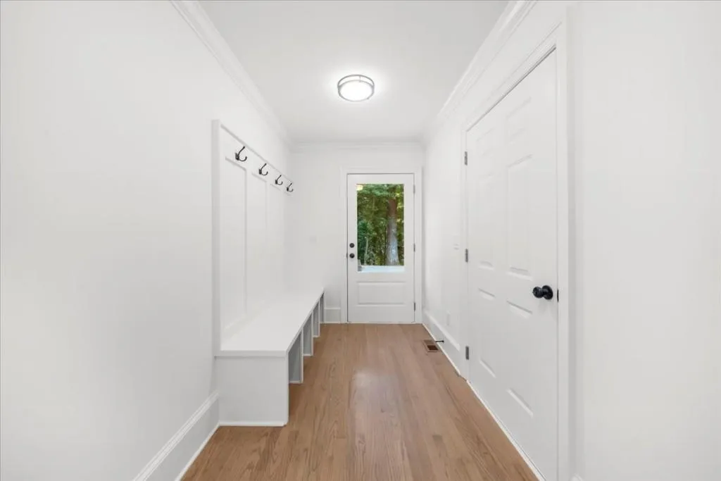 335 Skyridge Drive, Atlanta, Georgia 30350, 4 Bedrooms Bedrooms, ,3 BathroomsBathrooms,Residential,Sold,335 Skyridge Drive,7451701