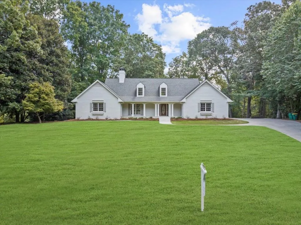 335 Skyridge Drive, Atlanta, Georgia 30350, 4 Bedrooms Bedrooms, ,3 BathroomsBathrooms,Residential,Sold,335 Skyridge Drive,7451701