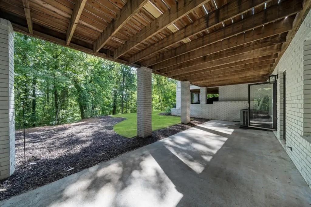 335 Skyridge Drive, Atlanta, Georgia 30350, 4 Bedrooms Bedrooms, ,3 BathroomsBathrooms,Residential,Sold,335 Skyridge Drive,7451701