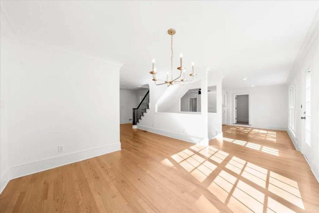 335 Skyridge Drive, Atlanta, Georgia 30350, 4 Bedrooms Bedrooms, ,3 BathroomsBathrooms,Residential,Sold,335 Skyridge Drive,7451701