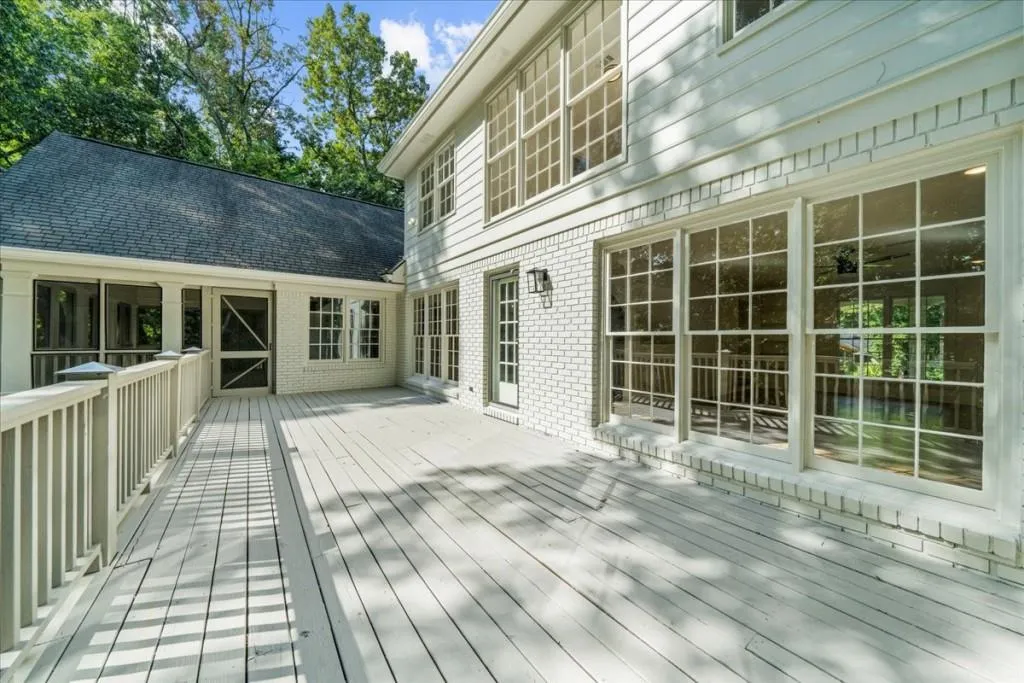 335 Skyridge Drive, Atlanta, Georgia 30350, 4 Bedrooms Bedrooms, ,3 BathroomsBathrooms,Residential,Sold,335 Skyridge Drive,7451701