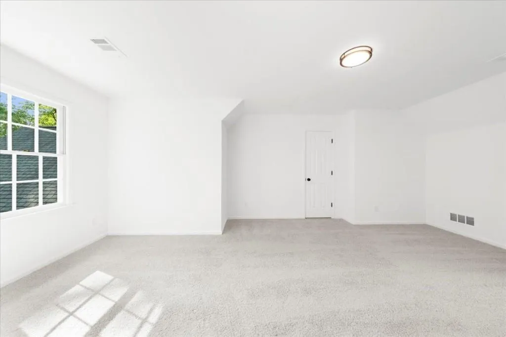 335 Skyridge Drive, Atlanta, Georgia 30350, 4 Bedrooms Bedrooms, ,3 BathroomsBathrooms,Residential,Sold,335 Skyridge Drive,7451701