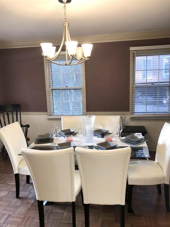 9073 Carroll Manor Drive, Sandy Springs, Georgia 30350, 3 Bedrooms Bedrooms, ,2 BathroomsBathrooms,Residential,Sold,9073 Carroll Manor Drive,6796569