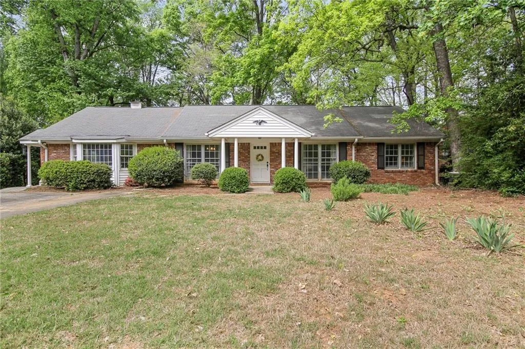 5534 Sherrell Drive, Atlanta, Georgia 30342, 4 Bedrooms Bedrooms, ,2 BathroomsBathrooms,Residential,Sold,5534 Sherrell Drive,6871763