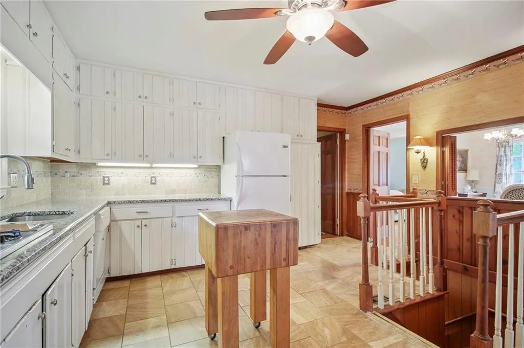 5534 Sherrell Drive, Atlanta, Georgia 30342, 4 Bedrooms Bedrooms, ,2 BathroomsBathrooms,Residential,Sold,5534 Sherrell Drive,6871763