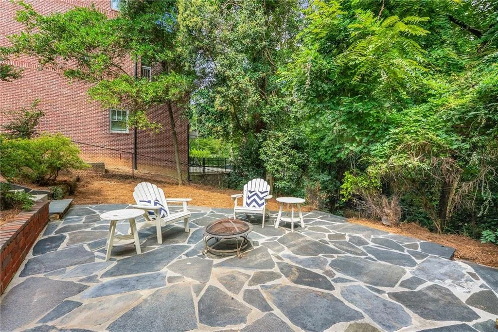 2323 Shenandoah Avenue Ne, Atlanta, Georgia 30305, 3 Bedrooms Bedrooms, ,3 BathroomsBathrooms,Residential,For Sale,2323 Shenandoah Avenue Ne,7651292
