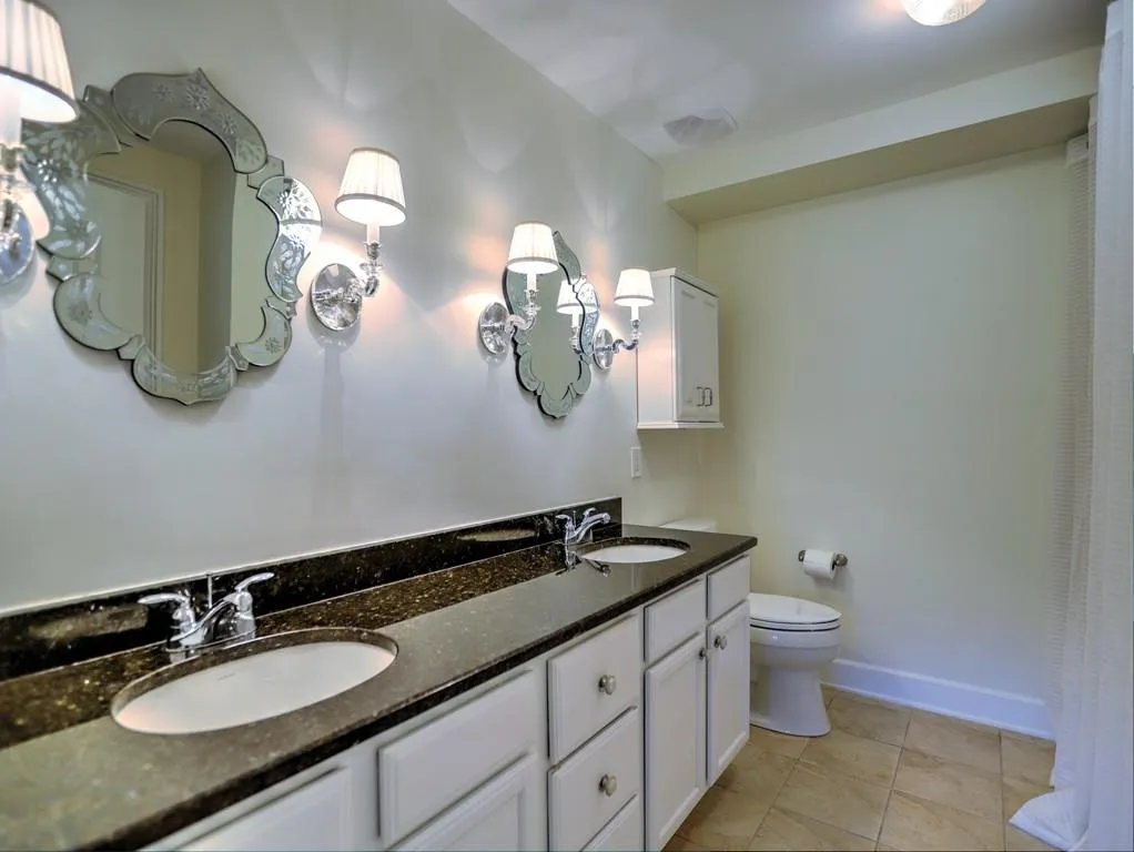 200 River Vista Drive Unit 418, Atlanta, Georgia 30339, 2 Bedrooms Bedrooms, ,2 BathroomsBathrooms,Residential,Sold,200 River Vista Drive Unit 418,6546167