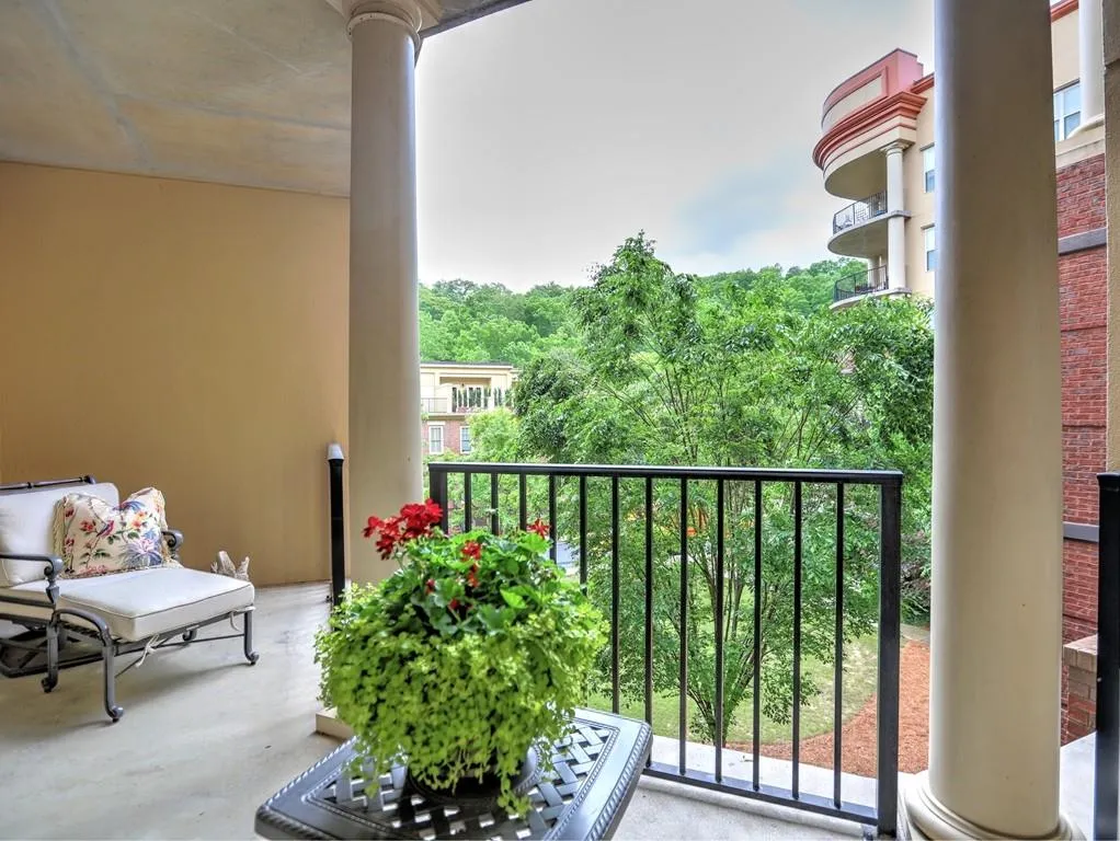 200 River Vista Drive Unit 418, Atlanta, Georgia 30339, 2 Bedrooms Bedrooms, ,2 BathroomsBathrooms,Residential,Sold,200 River Vista Drive Unit 418,6546167