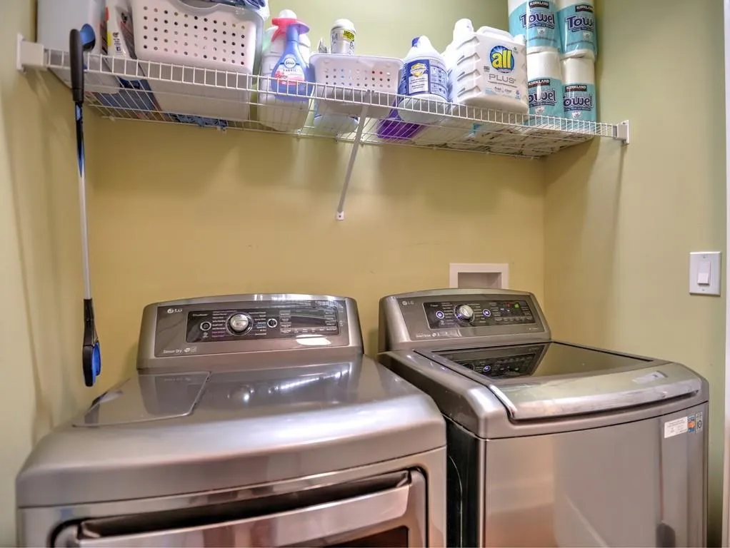 200 River Vista Drive Unit 418, Atlanta, Georgia 30339, 2 Bedrooms Bedrooms, ,2 BathroomsBathrooms,Residential,Sold,200 River Vista Drive Unit 418,6546167