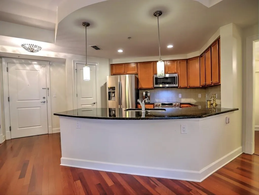 200 River Vista Drive Unit 418, Atlanta, Georgia 30339, 2 Bedrooms Bedrooms, ,2 BathroomsBathrooms,Residential,Sold,200 River Vista Drive Unit 418,6546167