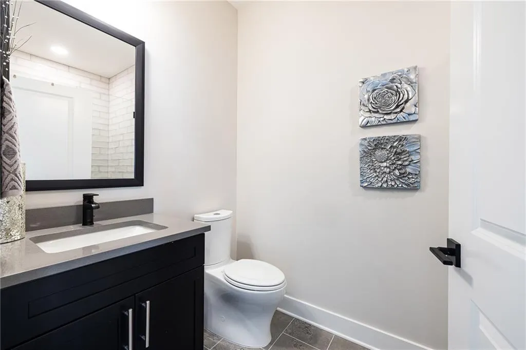 2722 Thornewilde Way, Atlanta, Georgia 30339, 4 Bedrooms Bedrooms, 0 ,4 BathroomsBathrooms,Residential,For Sale,2722 Thornewilde Way,7777251
