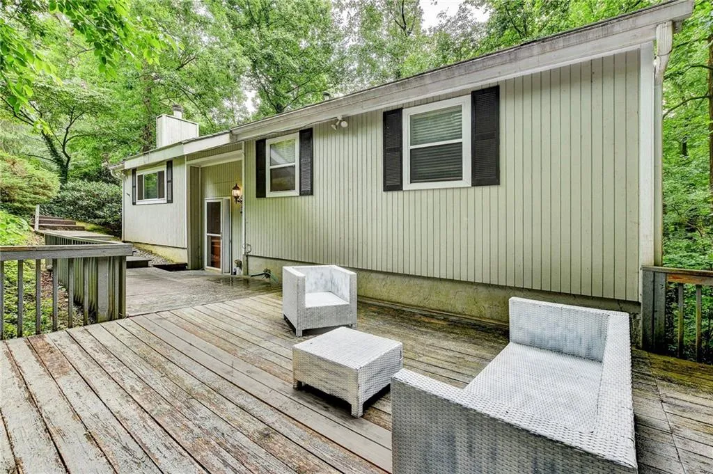 405 Forest Valley Road, Sandy Springs, Georgia 30342, 4 Bedrooms Bedrooms, ,3 BathroomsBathrooms,Residential,Sold,405 Forest Valley Road,6920445