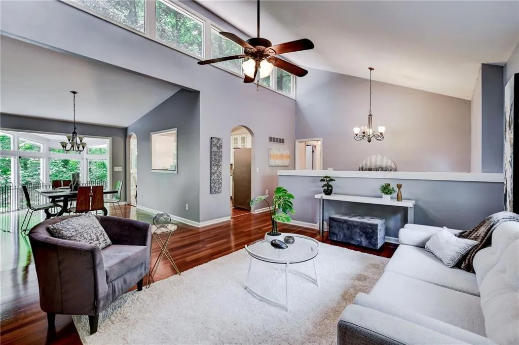 405 Forest Valley Road, Sandy Springs, Georgia 30342, 4 Bedrooms Bedrooms, ,3 BathroomsBathrooms,Residential,Sold,405 Forest Valley Road,6920445