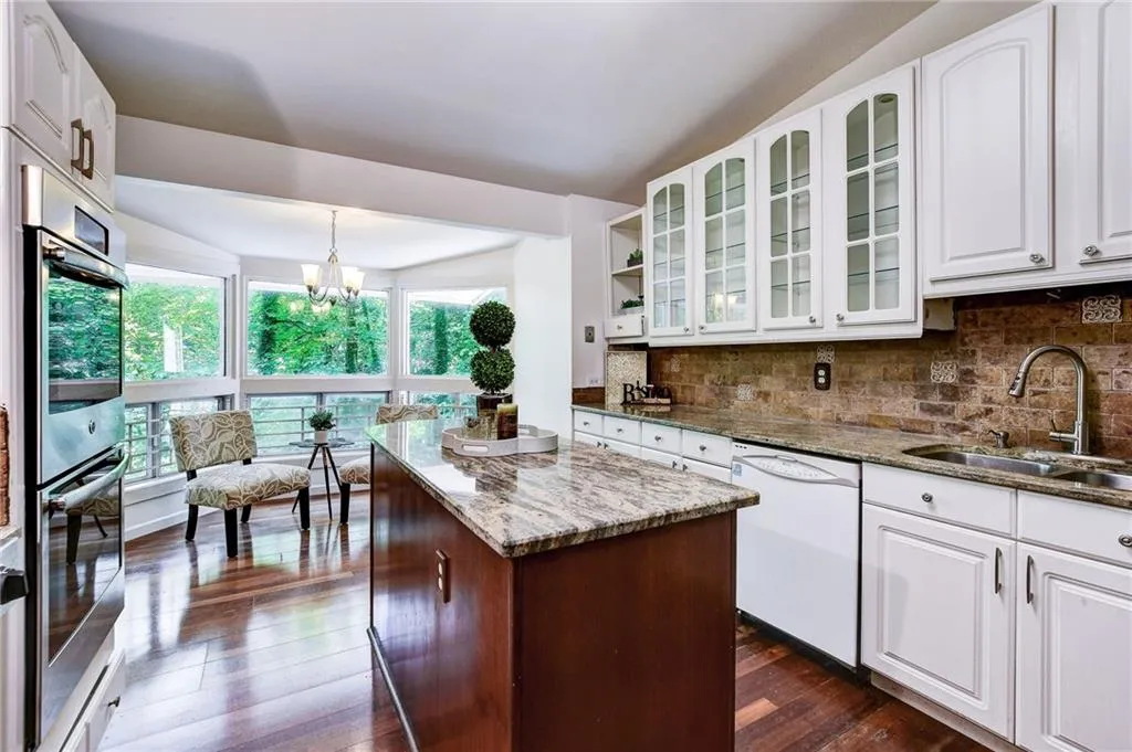 405 Forest Valley Road, Sandy Springs, Georgia 30342, 4 Bedrooms Bedrooms, ,3 BathroomsBathrooms,Residential,Sold,405 Forest Valley Road,6920445