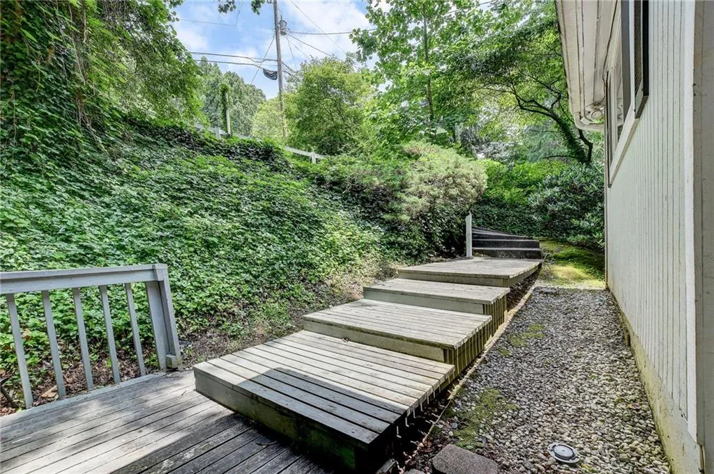 405 Forest Valley Road, Sandy Springs, Georgia 30342, 4 Bedrooms Bedrooms, ,3 BathroomsBathrooms,Residential,Sold,405 Forest Valley Road,6920445