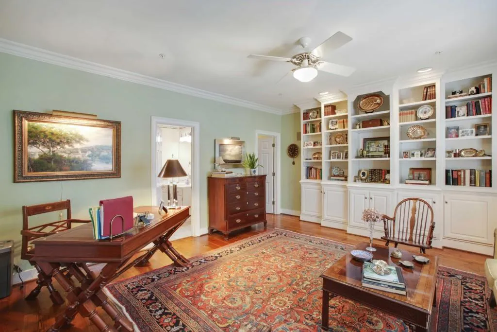 2854 Kingsland Court, Atlanta, Georgia 30339, 4 Bedrooms Bedrooms, ,3 BathroomsBathrooms,Residential,Sold,2854 Kingsland Court,5735385