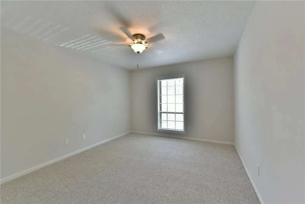 6851 Roswell Road Ne Unit I29, Atlanta, Georgia 30328, 3 Bedrooms Bedrooms, ,2 BathroomsBathrooms,Residential,Sold,6851 Roswell Road Ne Unit I29,5839770