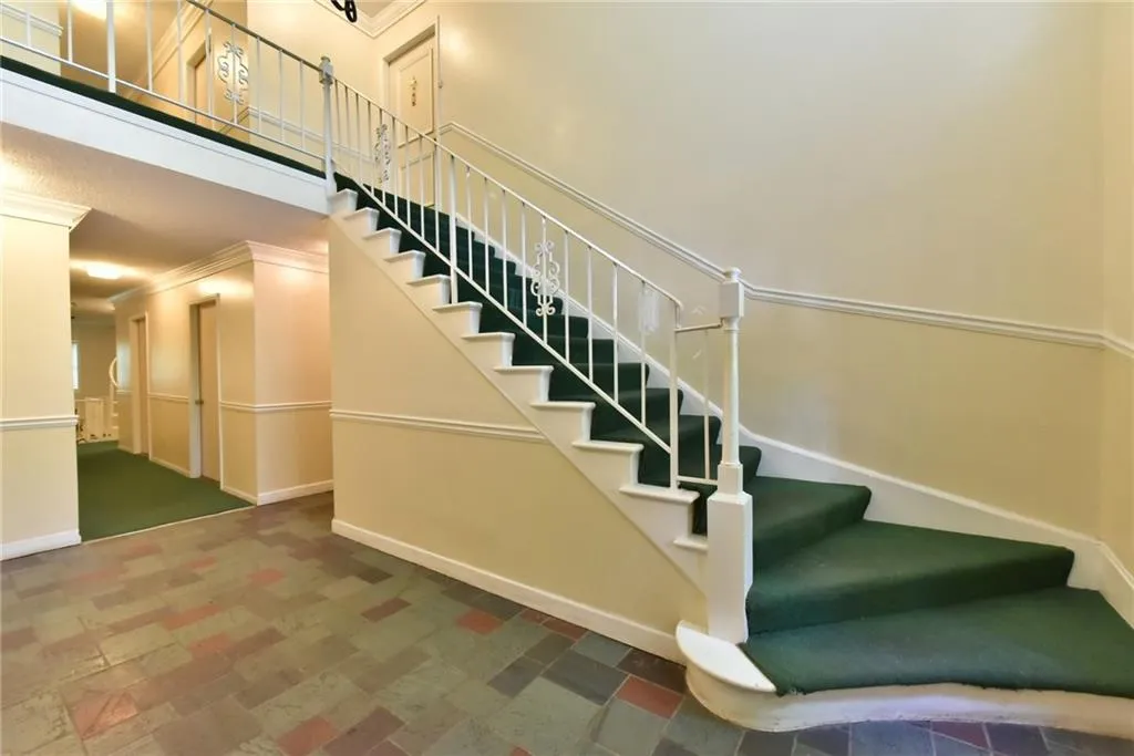 6851 Roswell Road Ne Unit I29, Atlanta, Georgia 30328, 3 Bedrooms Bedrooms, ,2 BathroomsBathrooms,Residential,Sold,6851 Roswell Road Ne Unit I29,5839770