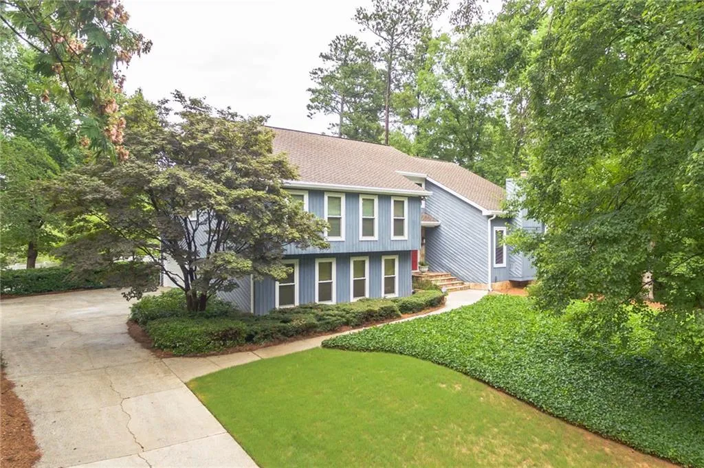 150 Zeblin Road, Sandy Springs, Georgia 30342, 4 Bedrooms Bedrooms, ,2 BathroomsBathrooms,Residential,Sold,150 Zeblin Road,6031794