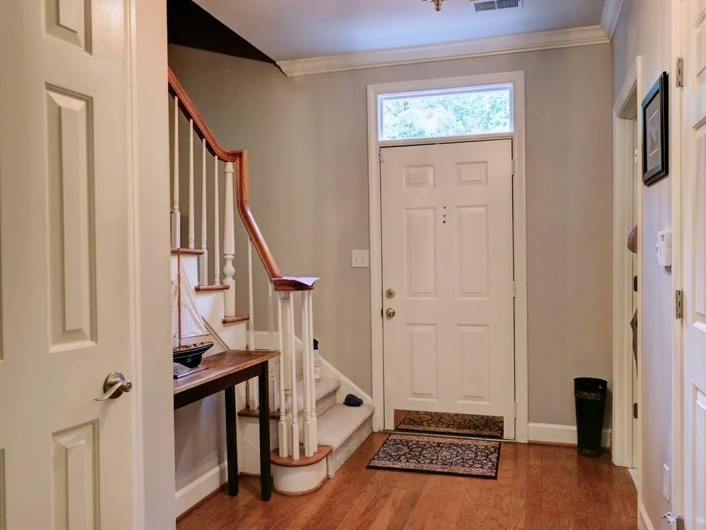 1160 Windsor Parkway Unit 10, Sandy Springs, Georgia 30319, 2 Bedrooms Bedrooms, ,2 BathroomsBathrooms,Residential,Sold,1160 Windsor Parkway Unit 10,5716604
