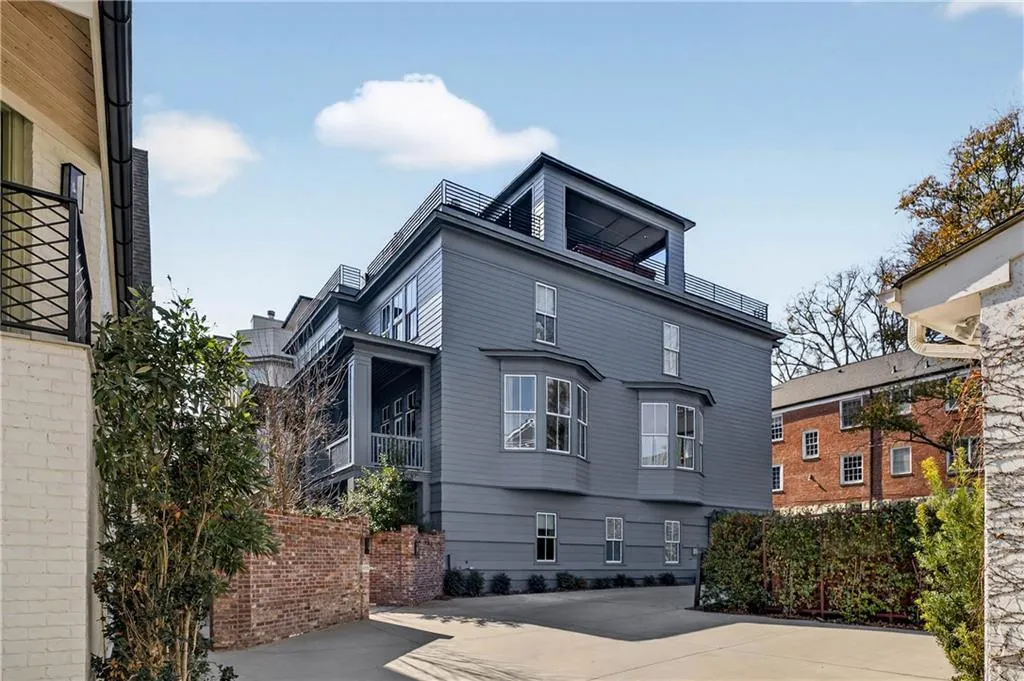 2713 Southwell Street Ne, Atlanta, Georgia 30305, 3 Bedrooms Bedrooms, 0 ,3 BathroomsBathrooms,Residential,Sold,2713 Southwell Street Ne,7711511