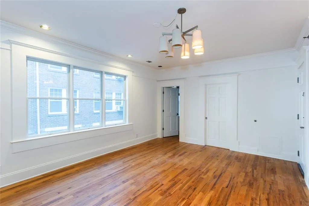 259 14th Street Ne Unit 104, Atlanta, Georgia 30309, 2 Bedrooms Bedrooms, ,2 BathroomsBathrooms,Residential,For Sale,259 14th Street Ne Unit 104,7646002