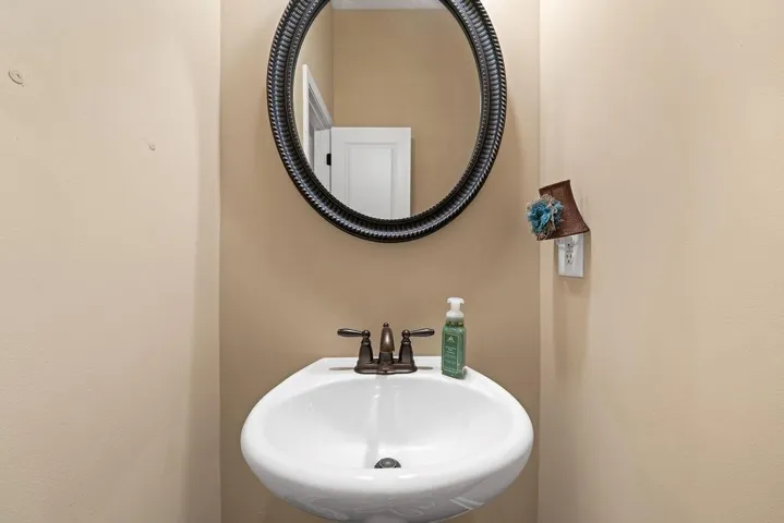 1170