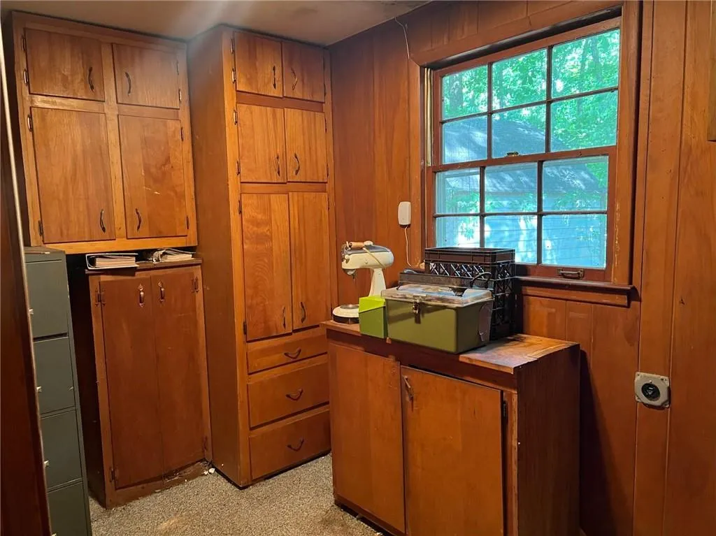 85 Bonnie Lane, Atlanta, Georgia 30328, 4 Bedrooms Bedrooms, ,3 BathroomsBathrooms,Residential,Sold,85 Bonnie Lane,7051967