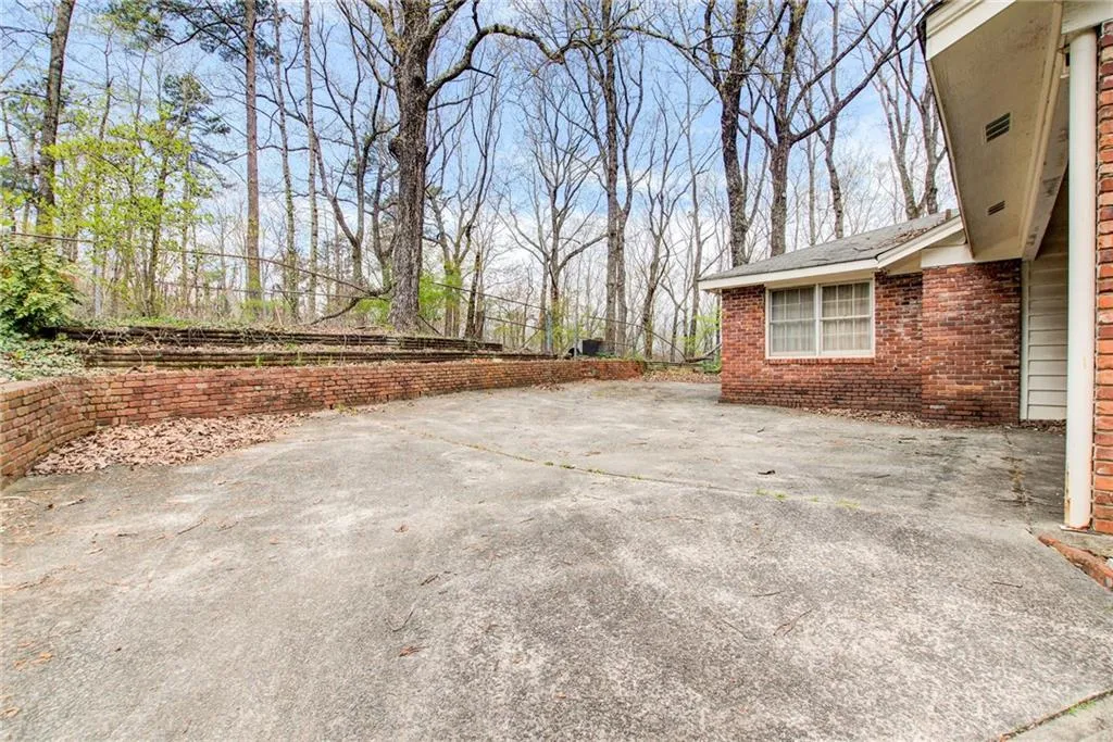 85 Bonnie Lane, Atlanta, Georgia 30328, 4 Bedrooms Bedrooms, ,3 BathroomsBathrooms,Residential,Sold,85 Bonnie Lane,7051967