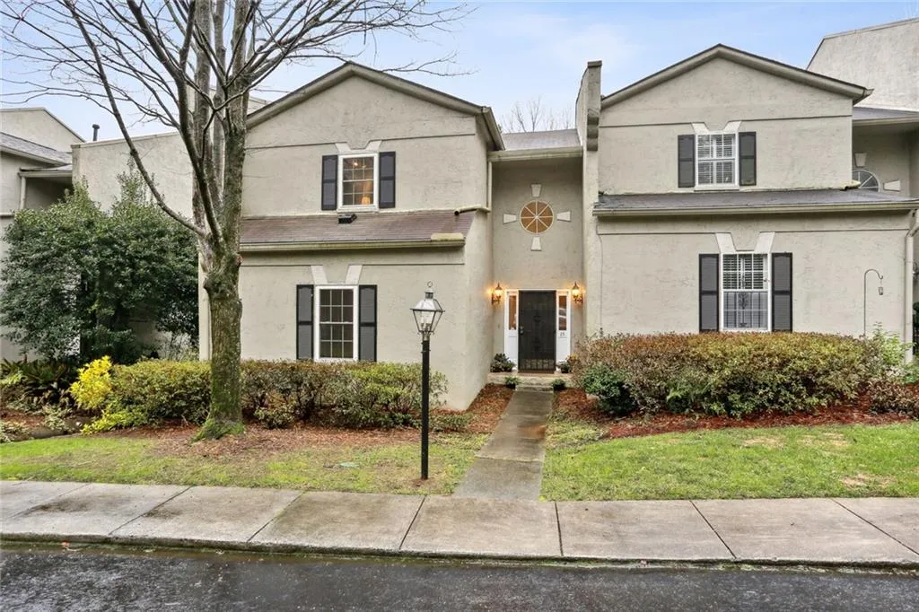 5996 Mitchell Road Nw Unit 15, Sandy Springs, Georgia 30328, 3 Bedrooms Bedrooms, ,3 BathroomsBathrooms,Residential,Sold,5996 Mitchell Road Nw Unit 15,7171537