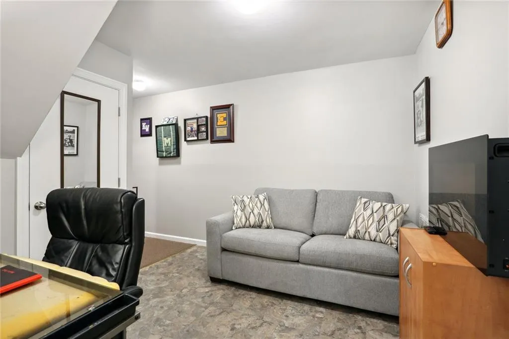 5996 Mitchell Road Nw Unit 15, Sandy Springs, Georgia 30328, 3 Bedrooms Bedrooms, ,3 BathroomsBathrooms,Residential,Sold,5996 Mitchell Road Nw Unit 15,7171537