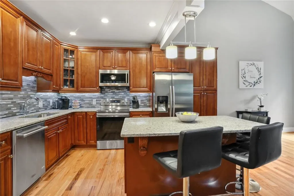 5996 Mitchell Road Nw Unit 15, Sandy Springs, Georgia 30328, 3 Bedrooms Bedrooms, ,3 BathroomsBathrooms,Residential,Sold,5996 Mitchell Road Nw Unit 15,7171537