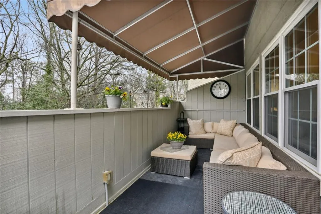 5996 Mitchell Road Nw Unit 15, Sandy Springs, Georgia 30328, 3 Bedrooms Bedrooms, ,3 BathroomsBathrooms,Residential,Sold,5996 Mitchell Road Nw Unit 15,7171537