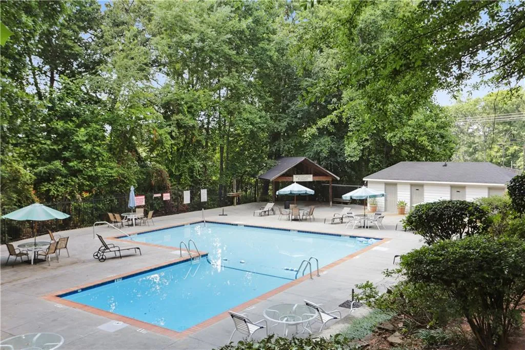 7632 Auden Trail, Sandy Springs, Georgia 30350, 5 Bedrooms Bedrooms, ,3 BathroomsBathrooms,Residential,Sold,7632 Auden Trail,7065655