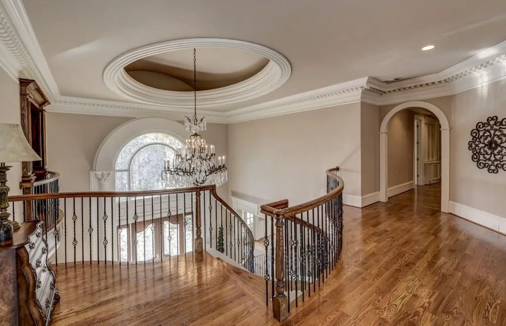 995 Heards Ferry Road, Sandy Springs, Georgia 30328, 5 Bedrooms Bedrooms, ,6 BathroomsBathrooms,Residential,Sold,995 Heards Ferry Road,5810193