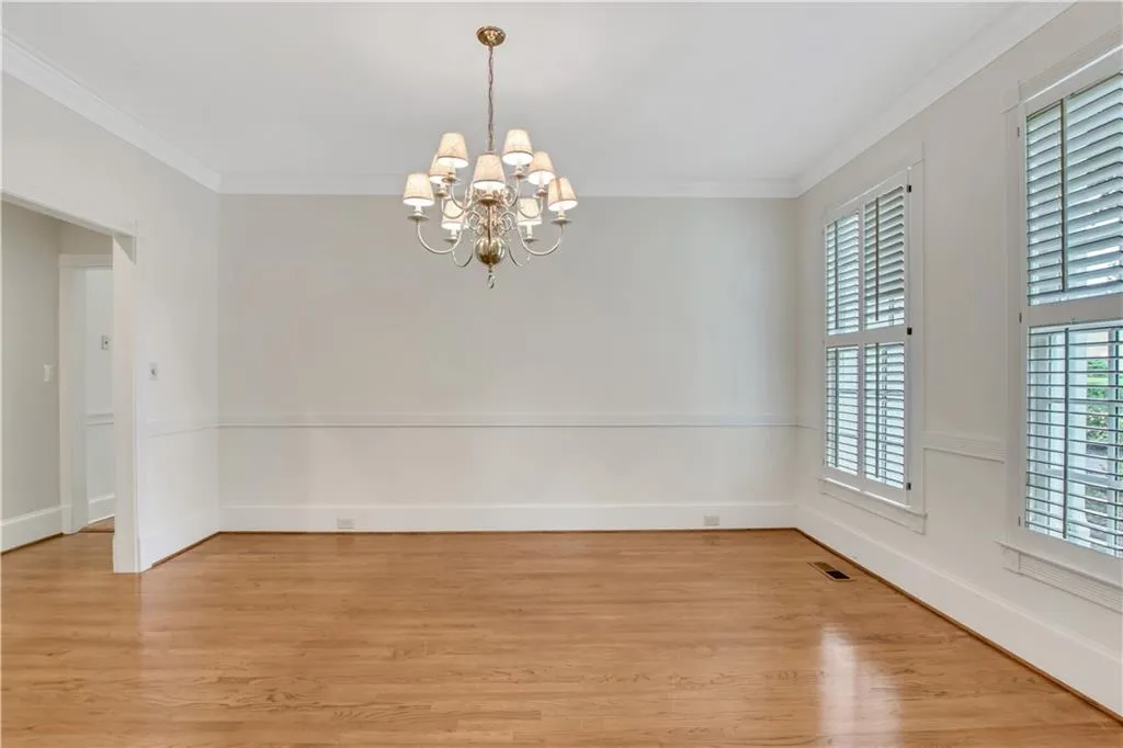 620 Avignon Court, Sandy Springs, Georgia 30350, 4 Bedrooms Bedrooms, ,3 BathroomsBathrooms,Residential,Sold,620 Avignon Court,7224024