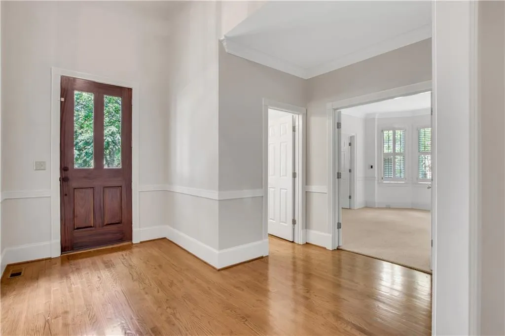 620 Avignon Court, Sandy Springs, Georgia 30350, 4 Bedrooms Bedrooms, ,3 BathroomsBathrooms,Residential,Sold,620 Avignon Court,7224024