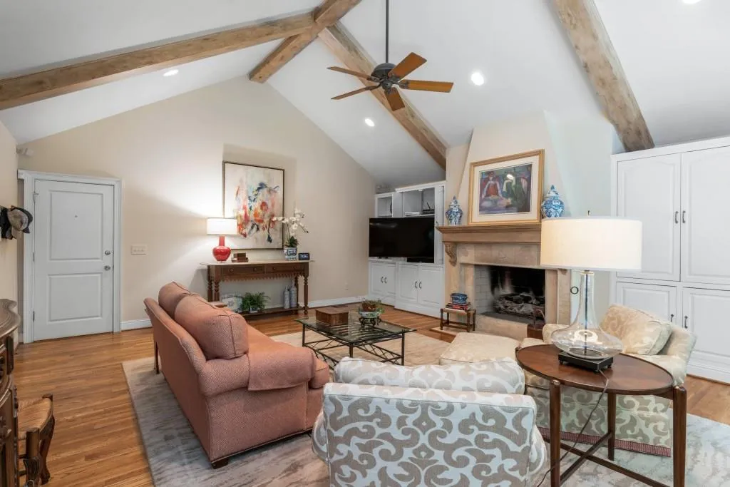 6990 Brandon Mill Road, Sandy Springs, Georgia 30328, 4 Bedrooms Bedrooms, ,3 BathroomsBathrooms,Residential,Sold,6990 Brandon Mill Road,6763248